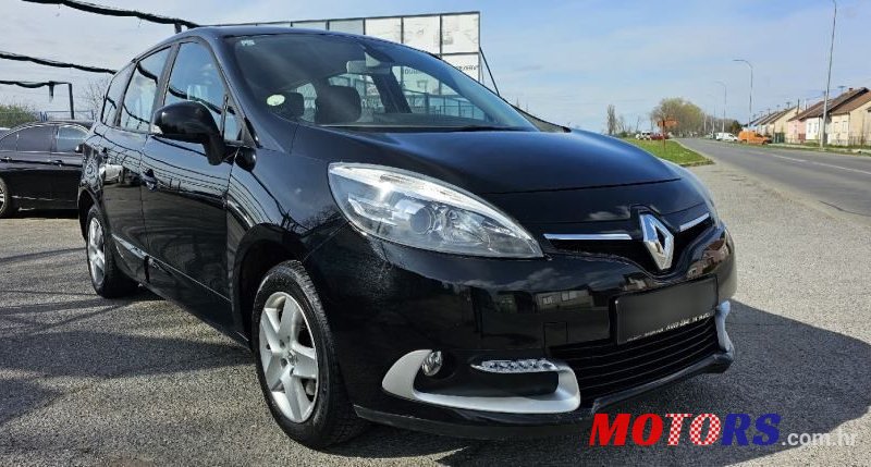 2014' Renault Grand Scenic 1.5 Dci photo #3