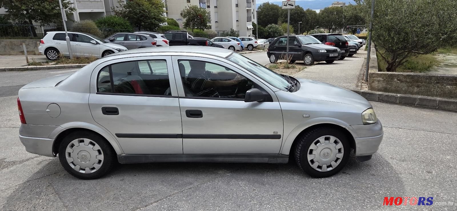 2005' Opel Astra Classic photo #2
