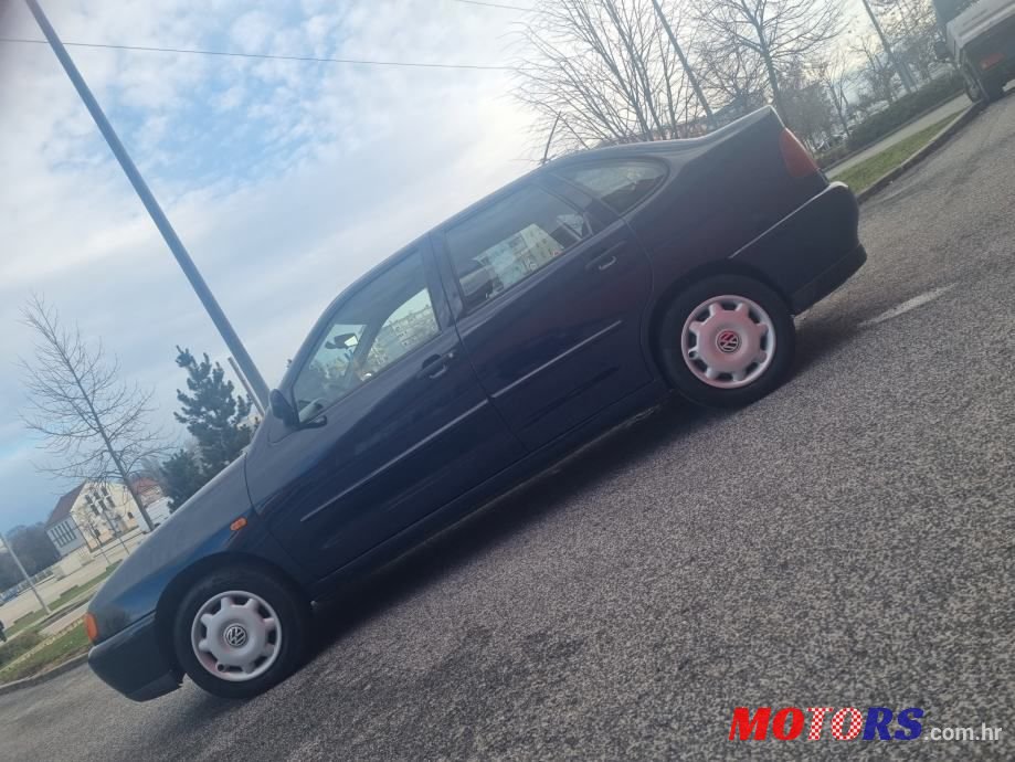 1998' Volkswagen Polo photo #6