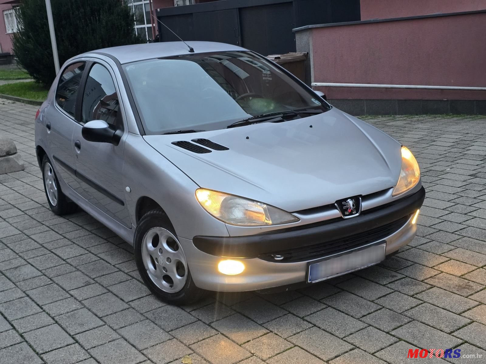 2000' Peugeot 206 206 1,4 photo #3