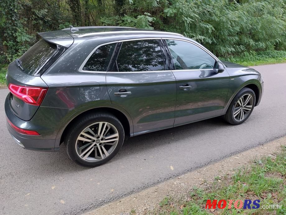 2018' Audi Q5 photo #6