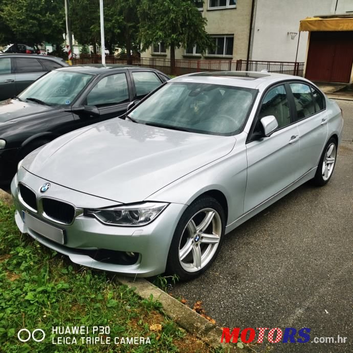 2012' BMW Serija 3 318D photo #2