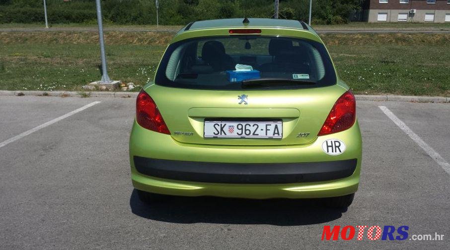 2008' Peugeot 207 1,4 photo #1
