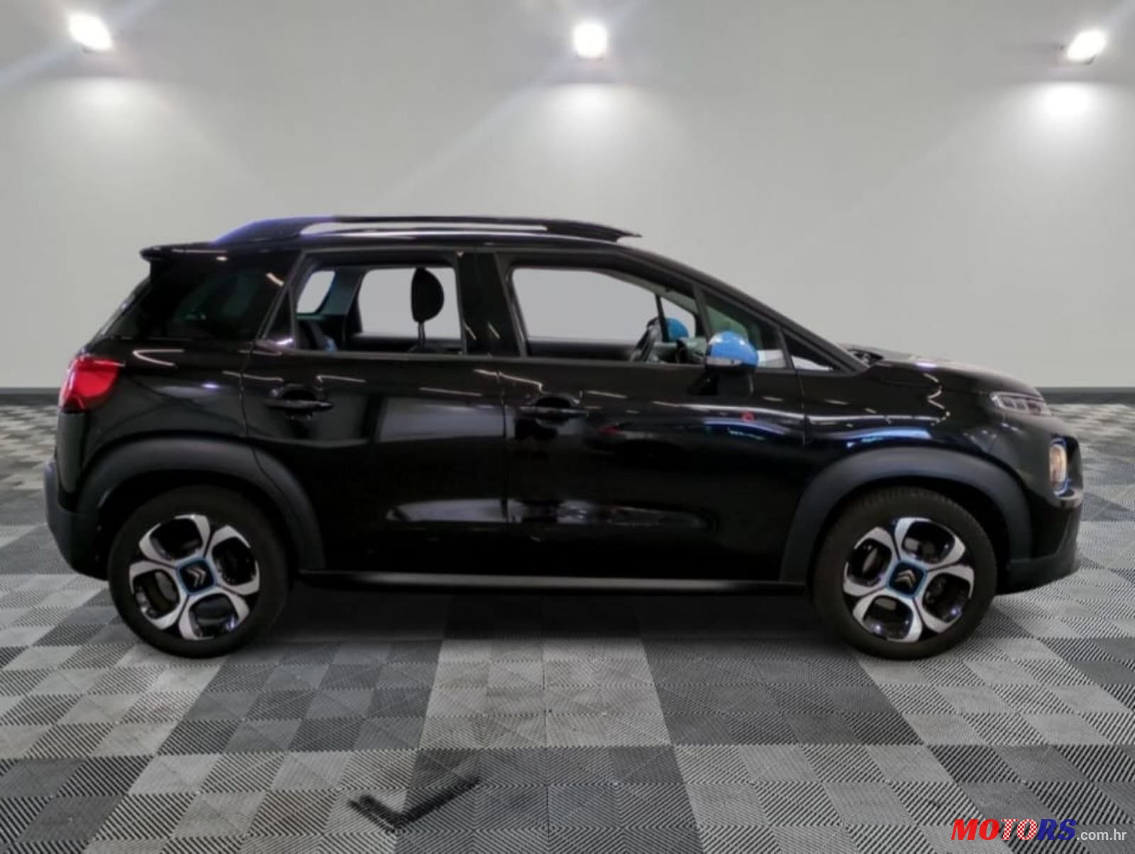2019' Citroen C3 Aircross 1,2 photo #6