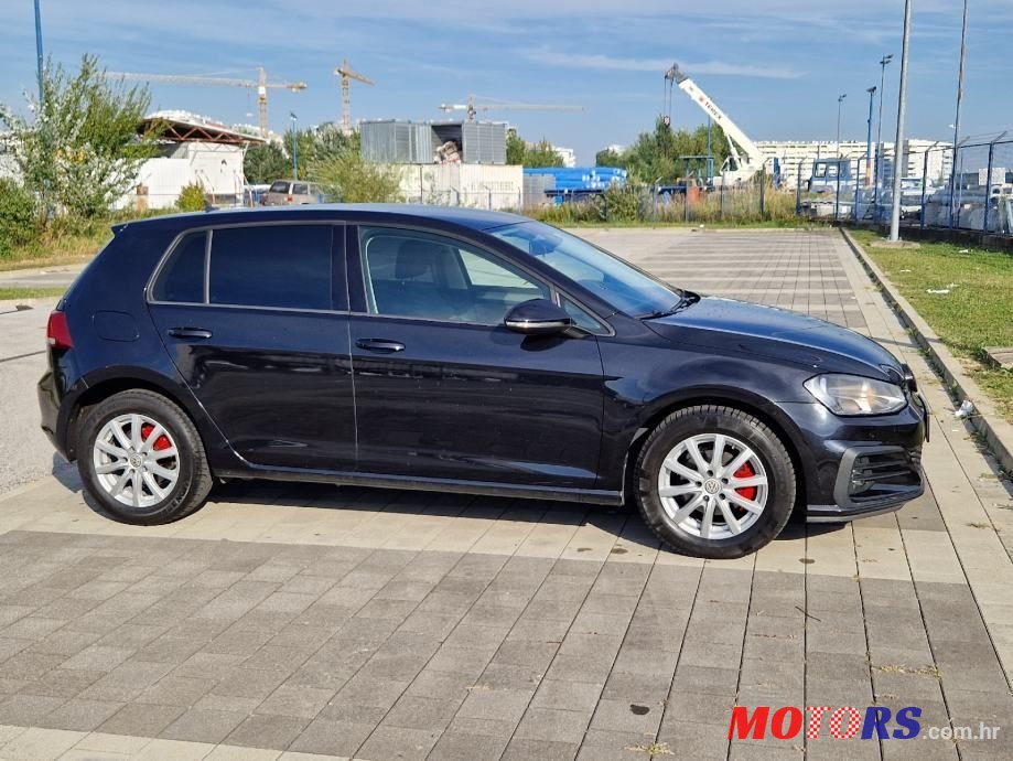 2014' Volkswagen Golf 7 photo #6