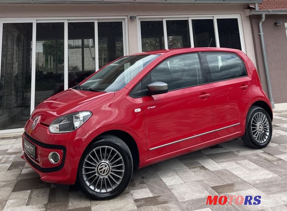 2013' Volkswagen Up! 1,0 Up! photo #3