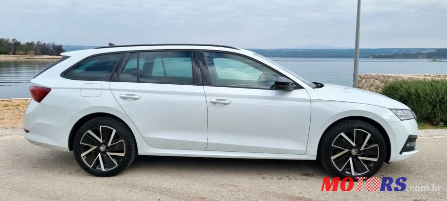 2021' Skoda Octavia Combi photo #4