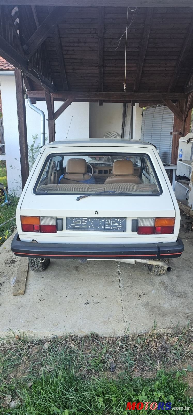 1989' Yugo 55 Koral photo #3