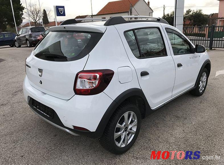 2015' Dacia Sandero 1,5 Dci 90 photo #1