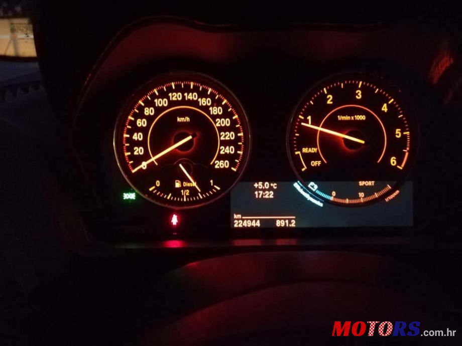 2013' BMW Serija 1 116D Sport photo #3