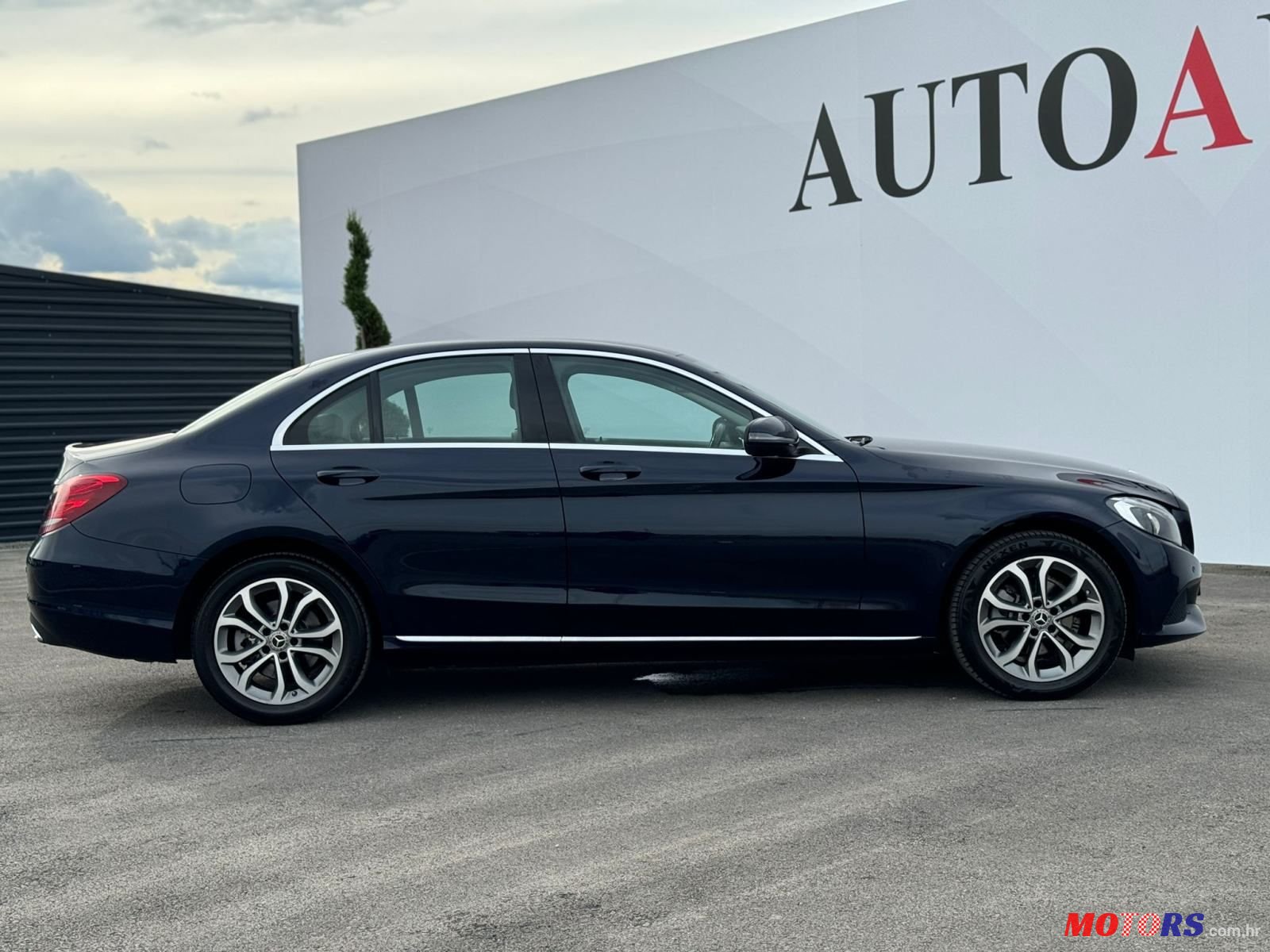 2017' Mercedes-Benz C-Klasa 200 D photo #5