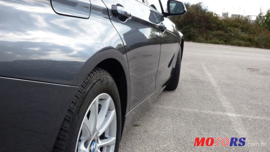 2018' BMW Serija 3 318D photo #5