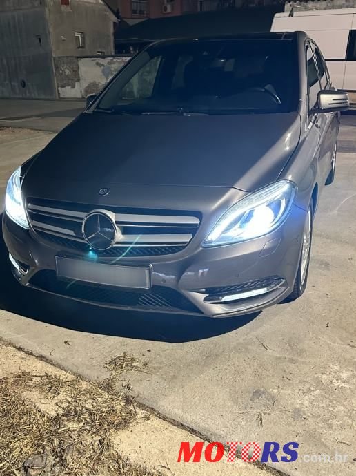 2011' Mercedes-Benz B-Klasa 200 Cdi photo #6
