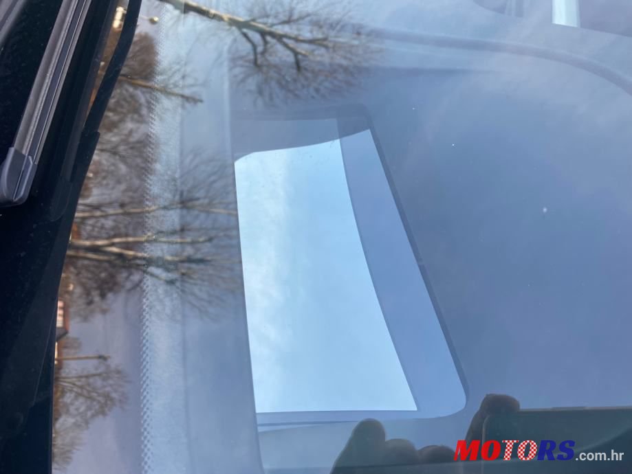 2012' BMW Serija 3 318D photo #5