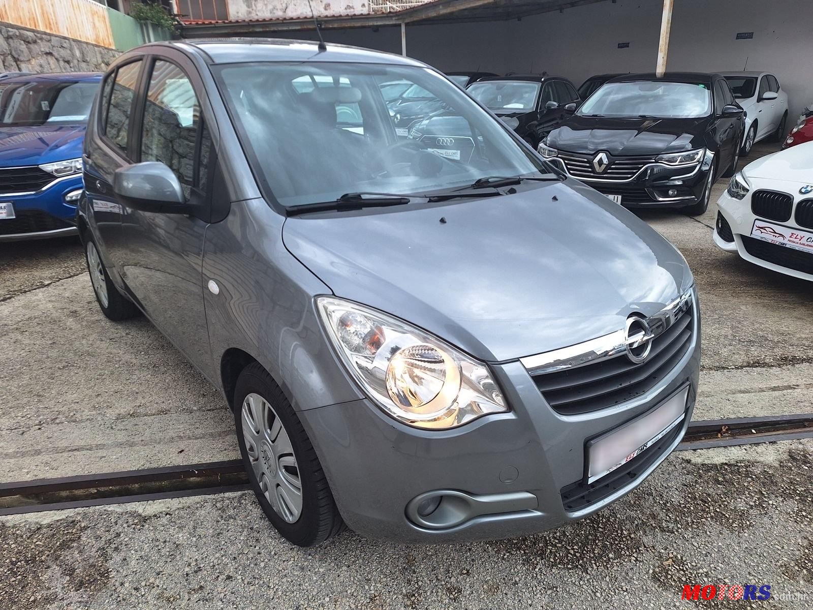 2014' Opel Agila 1.0 photo #2