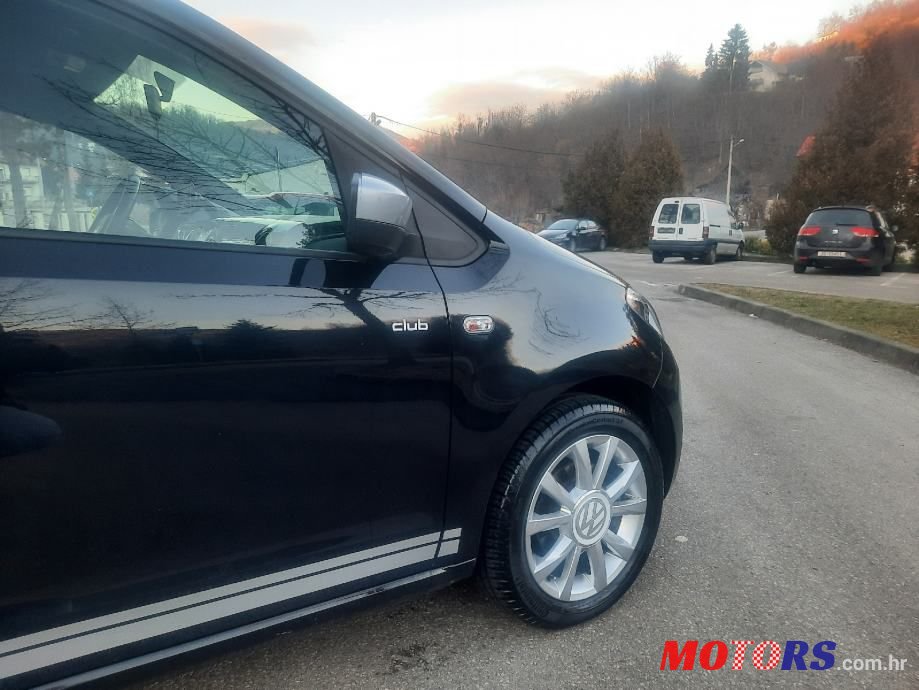 2016' Volkswagen Up! 1,0 photo #4
