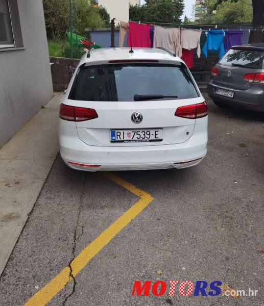 2015' Volkswagen Passat Variant photo #1