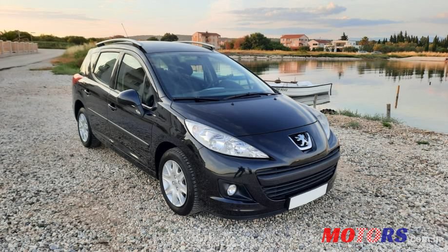 2010' Peugeot 207 1,6 Hdi photo #1