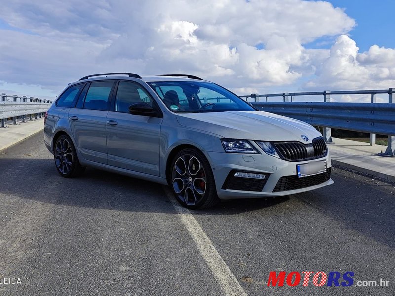 2017' Skoda Octavia Combi photo #2