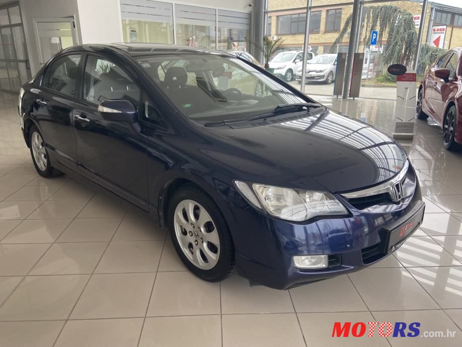 2008' Honda Civic 1,8 I Es photo #3