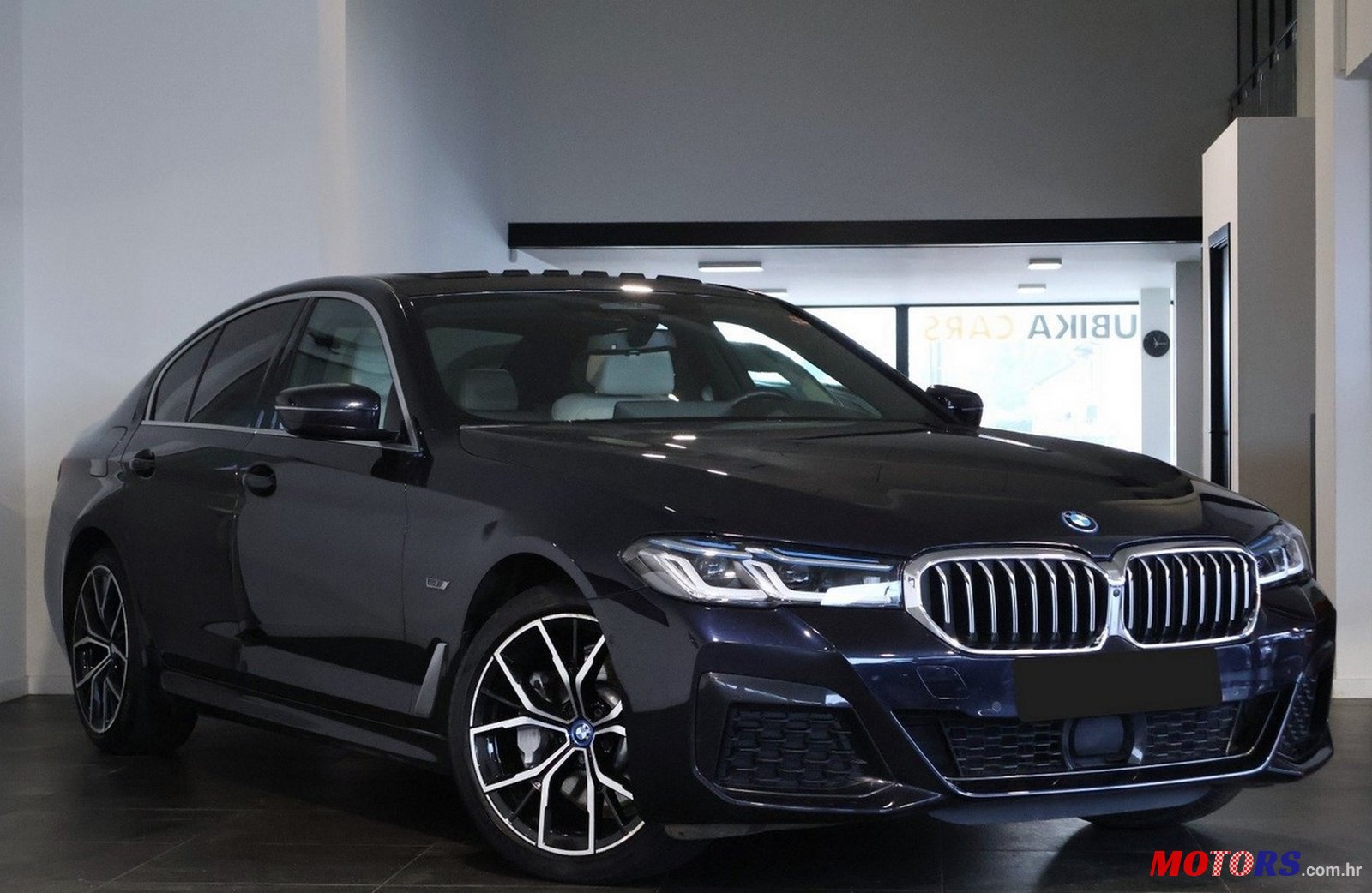 2021' BMW 530 530e - Hybrid photo #1