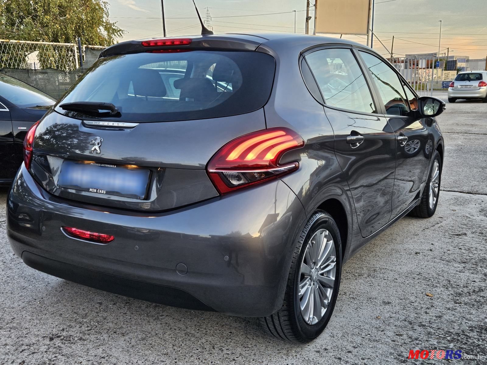 2019' Peugeot 208 1,2 Puretech photo #4