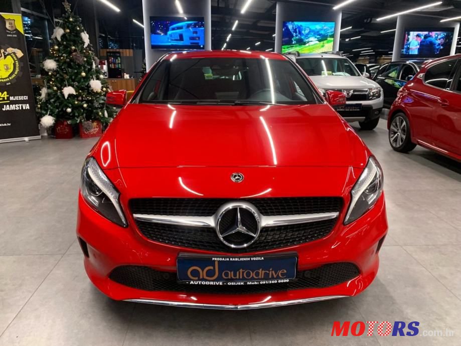 2016' Mercedes-Benz A-Klasa 180 photo #2