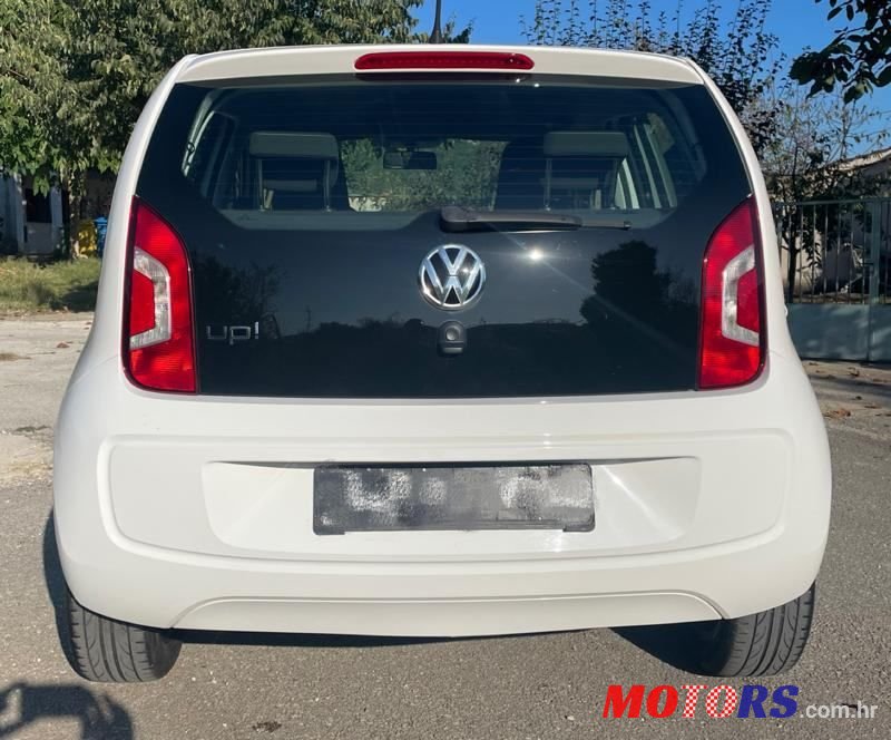 2013' Volkswagen Up! photo #4