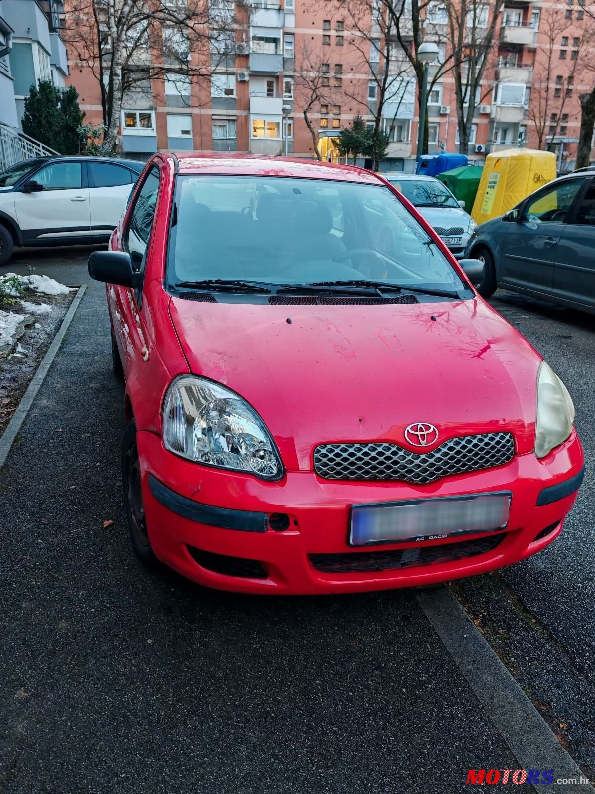 2004' Toyota Yaris 1,0 Vvt-I photo #1