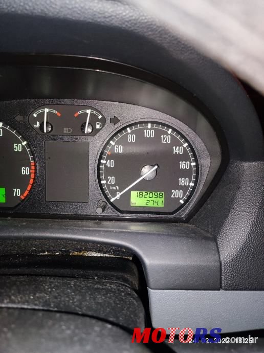 2002' Skoda Fabia Combi photo #1