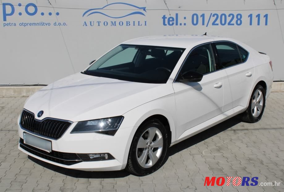 2019' Skoda Superb photo #1