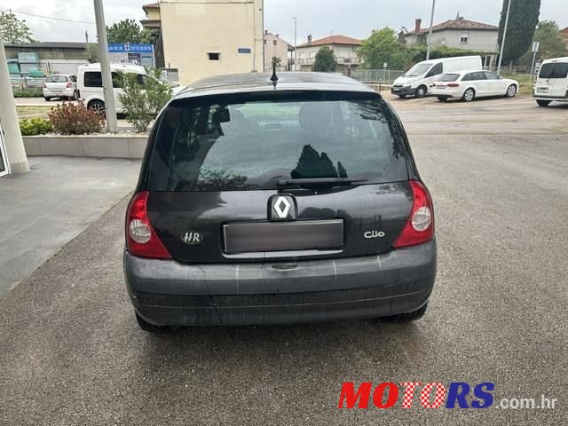 2004' Renault Clio 1.5Dci Luxe photo #6