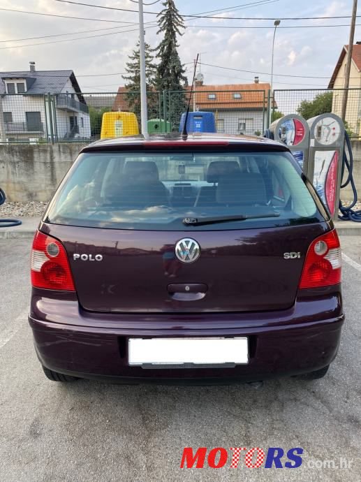 2002' Volkswagen Polo 1.9 Sdi photo #4