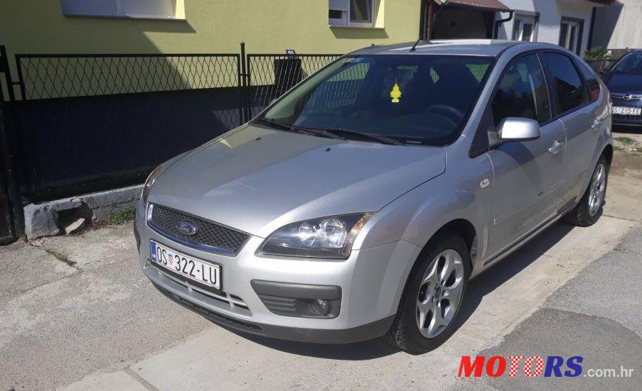 2008' Ford Focus 1,6 photo #1