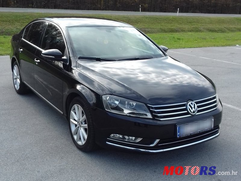 2013' Volkswagen Passat 2,0 Tdi Bmt photo #3