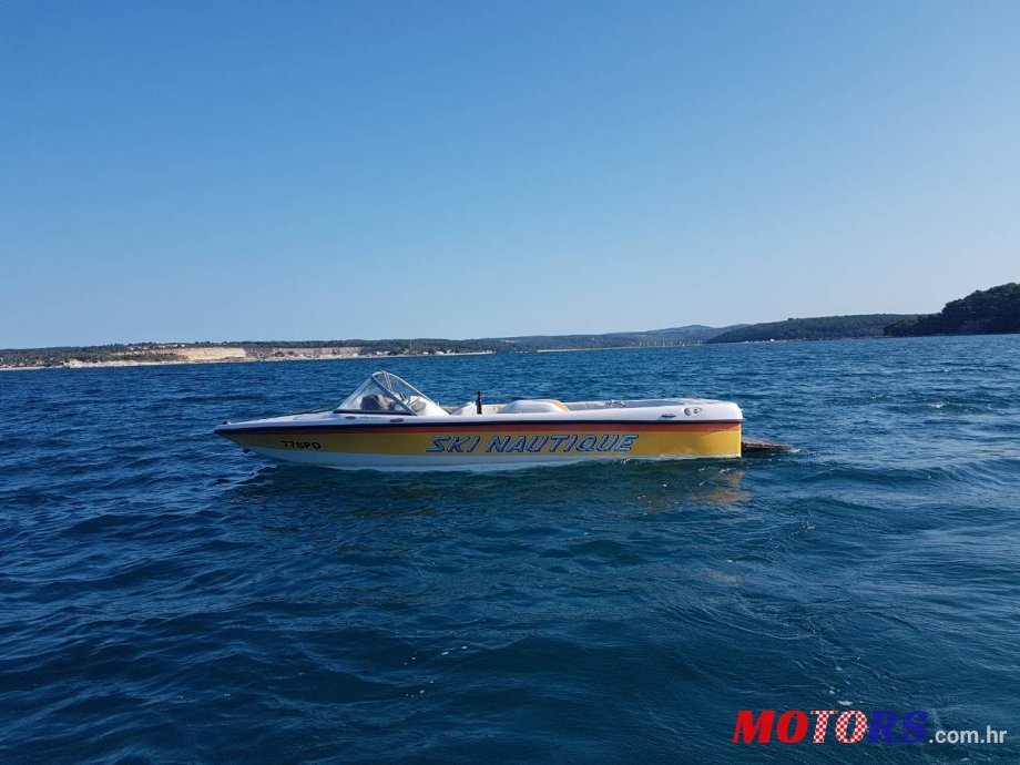 2005' Correct Craft photo #1