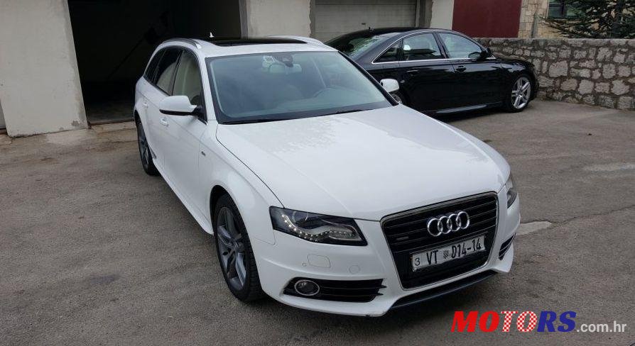 2011' Audi A4 Avant photo #1