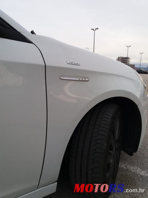 2014' Alfa Romeo Giulietta 2,0 photo #3