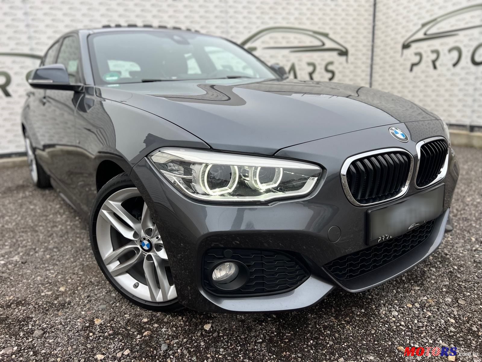 2016' BMW Serija 1 118D photo #1