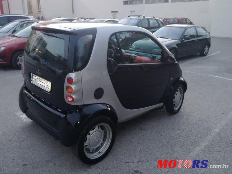 2001' Smart Fortwo Coupe Smart photo #2