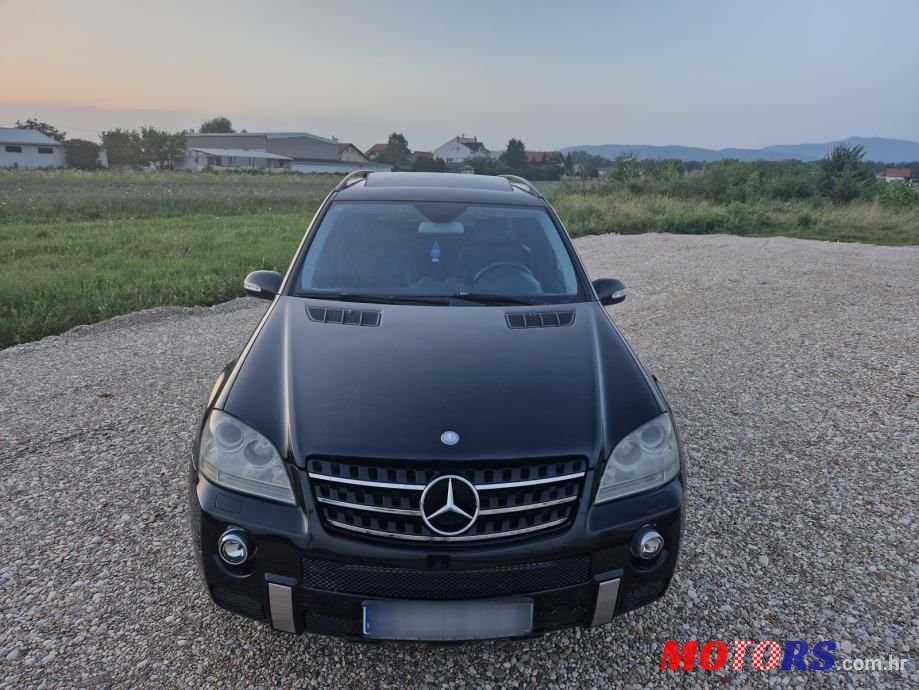 2006' Mercedes-Benz Ml 320Cdi photo #2