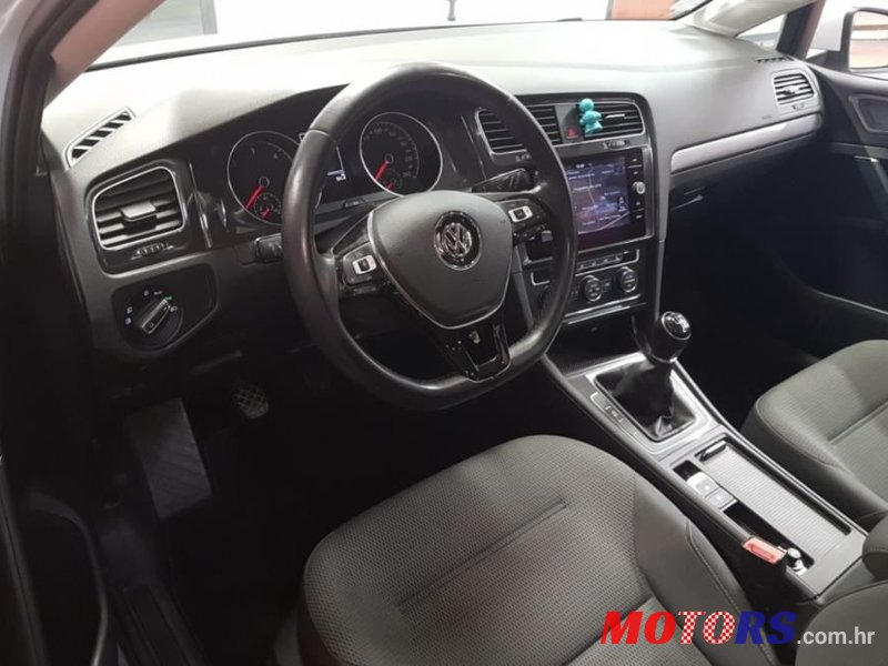 2017' Volkswagen Golf 7 photo #4