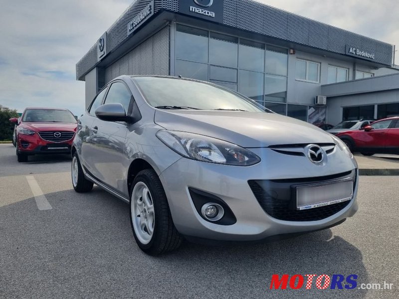 2011' Mazda 2 1,3 I Te photo #1