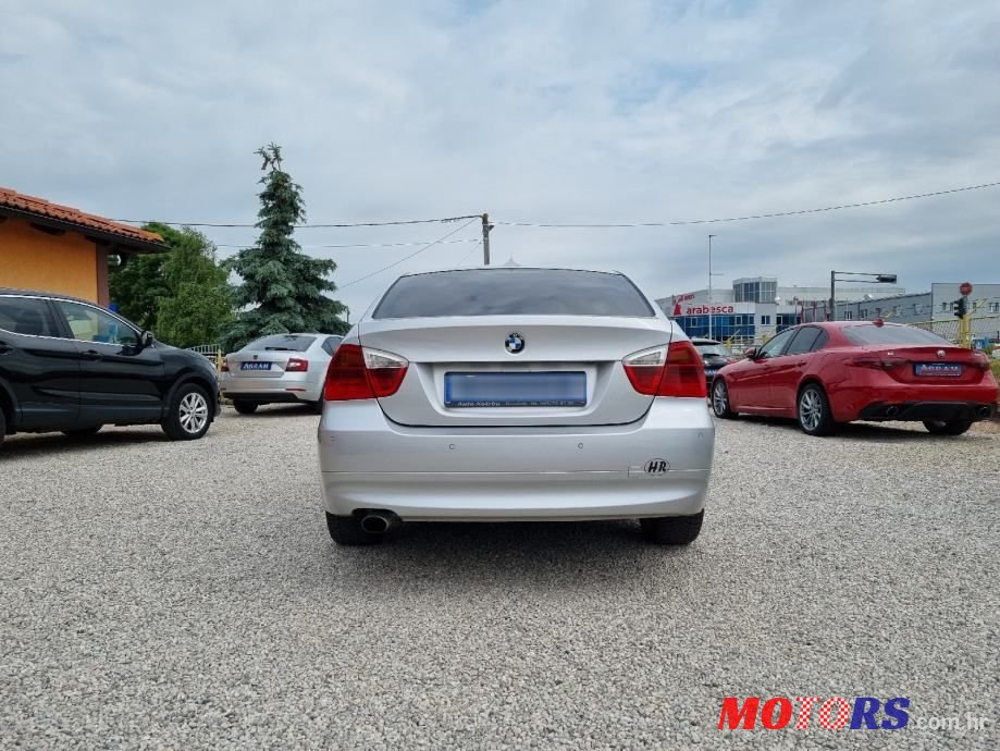2005' BMW Serija 3 320D photo #4