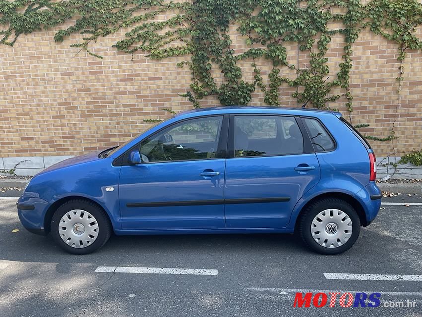 2002' Volkswagen Polo 1,9 Sdi photo #1