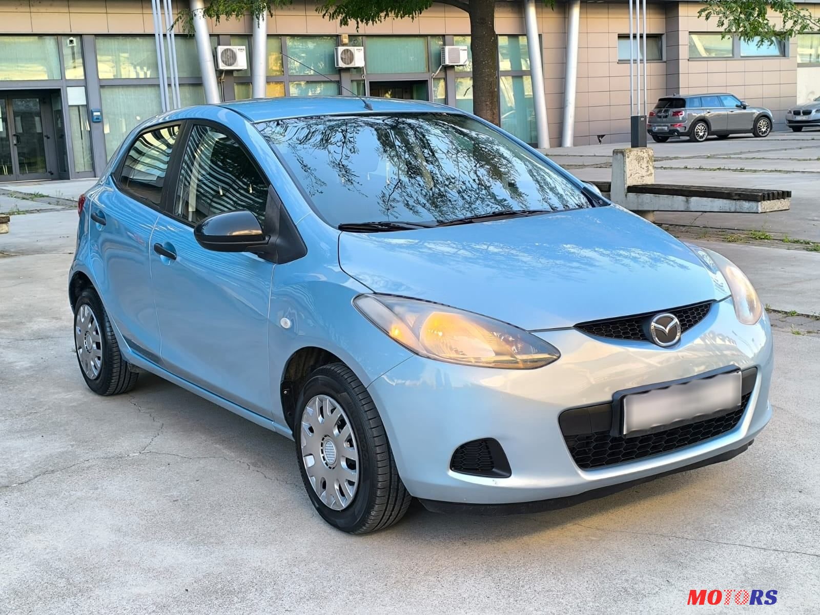 2010' Mazda 2 1,3 I Te photo #2