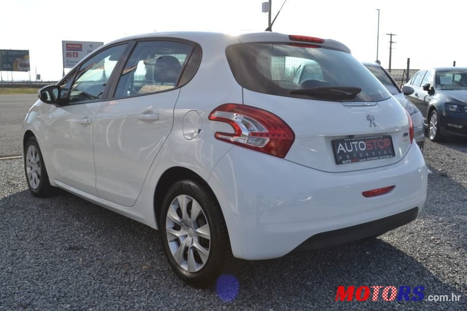 2015' Peugeot 208 1,4 Hdi photo #4