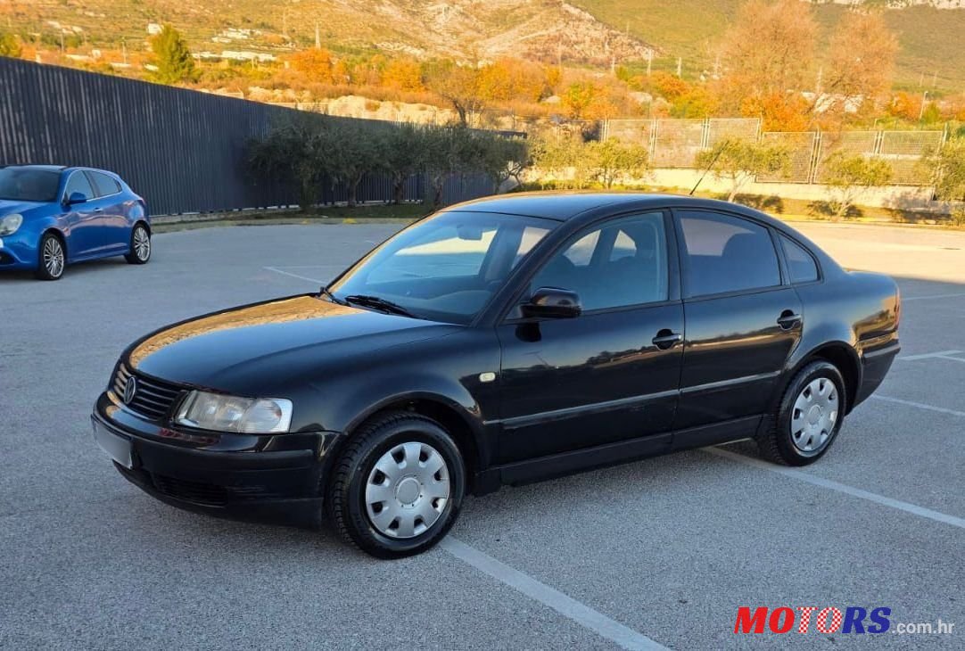 2000' Volkswagen Passat 1,9 Tdi photo #1