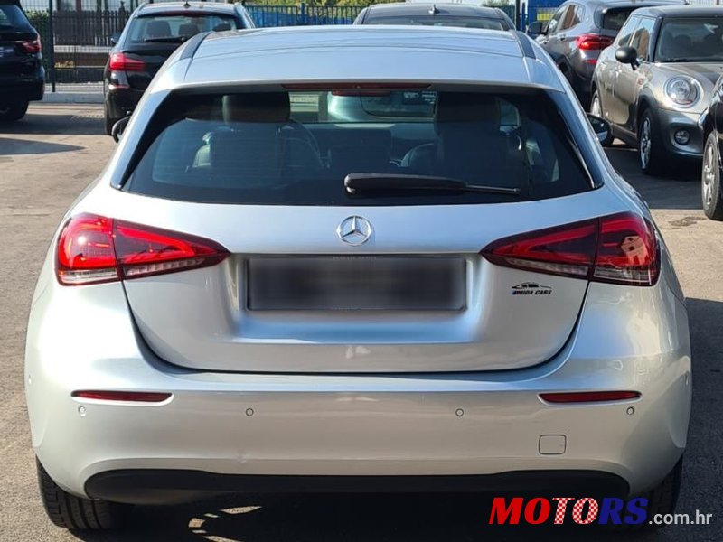 2019' Mercedes-Benz A-Klasa 160 photo #6