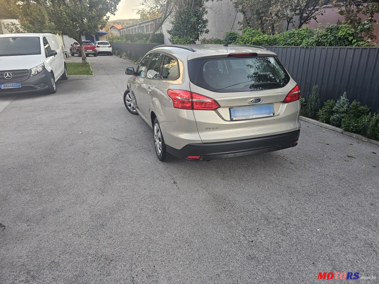 2015' Ford Focus Karavan photo #2